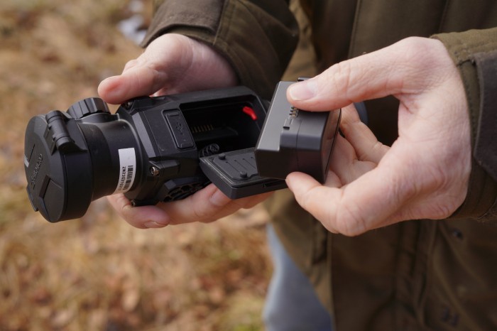 HIKMICRO Thunder 2.0 TH35 3.0x 35mm 20mK 384×288px 12µm Smart Thermal Weapon Scope with Rail - Image 8